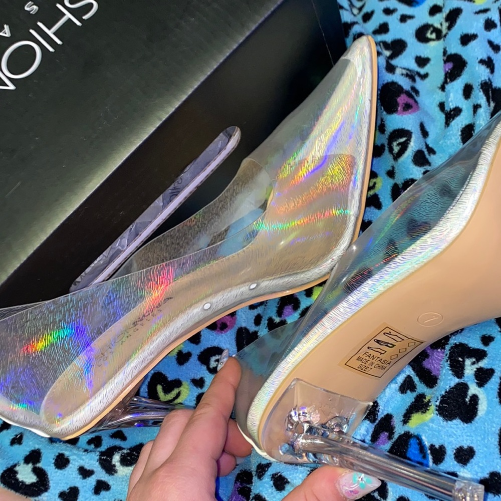 (SOLD) Clear Iridescent/Holographic Heels